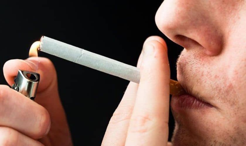 Is It Okay For You To Smoke After Tooth Extraction?